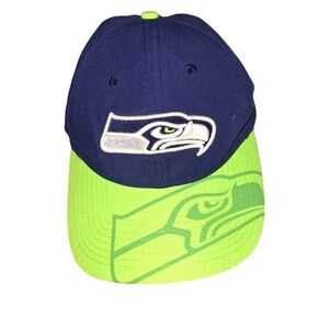Seatle SEAHAWKS WOMANS New Era HAT NFL 9Twenty Football Cap NFC